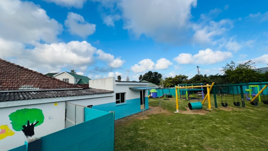 5 Bedroom Property for Sale in Greenfields Eastern Cape